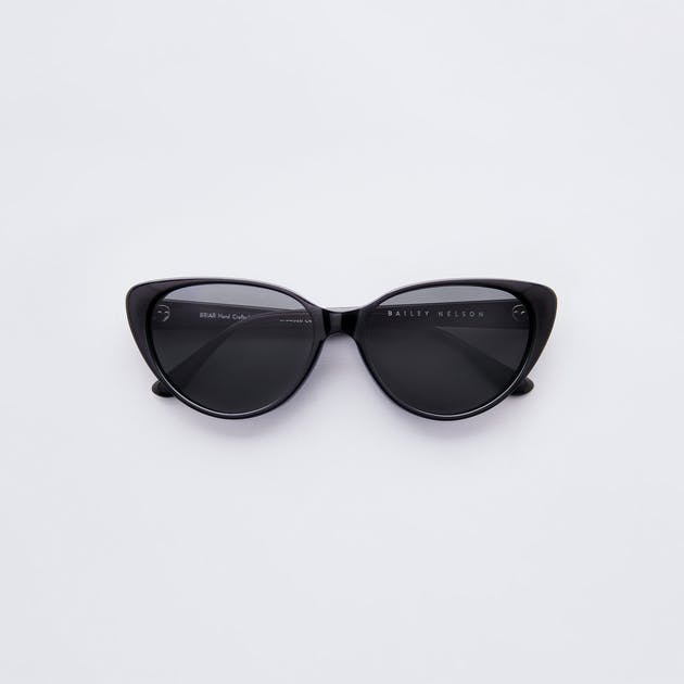 Briar in Onyx