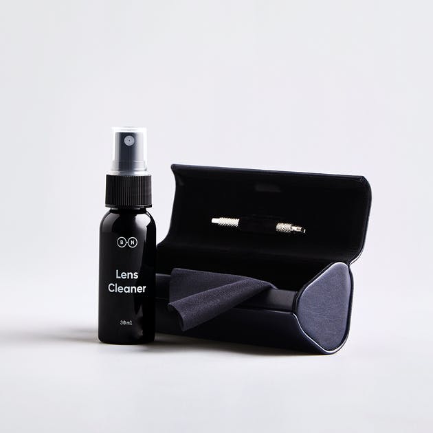 Care Kit in Navy