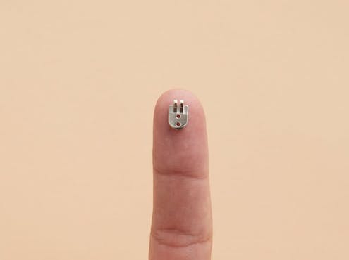 hinge balancing on a finger