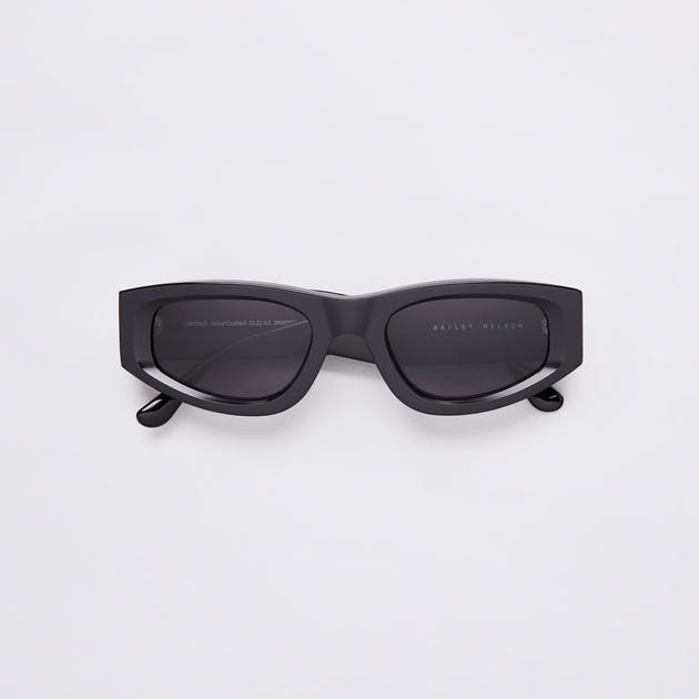 Gartner in Black