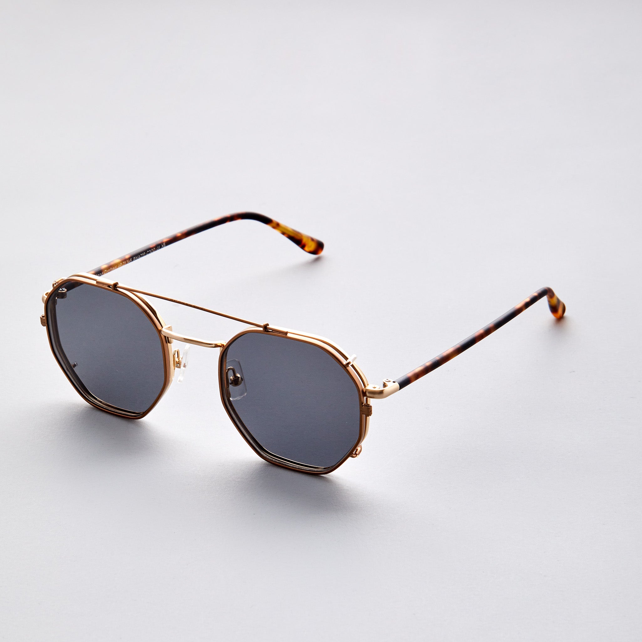 Hector Clip in Brushed Antique