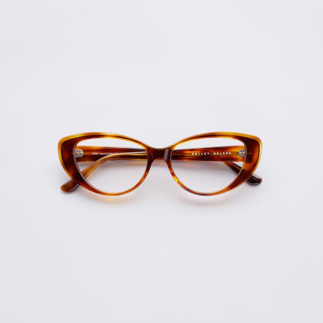 Paris in Papaya Tort